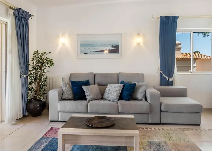 2 Bedroom At Gramacho Golf Course 에스톰바